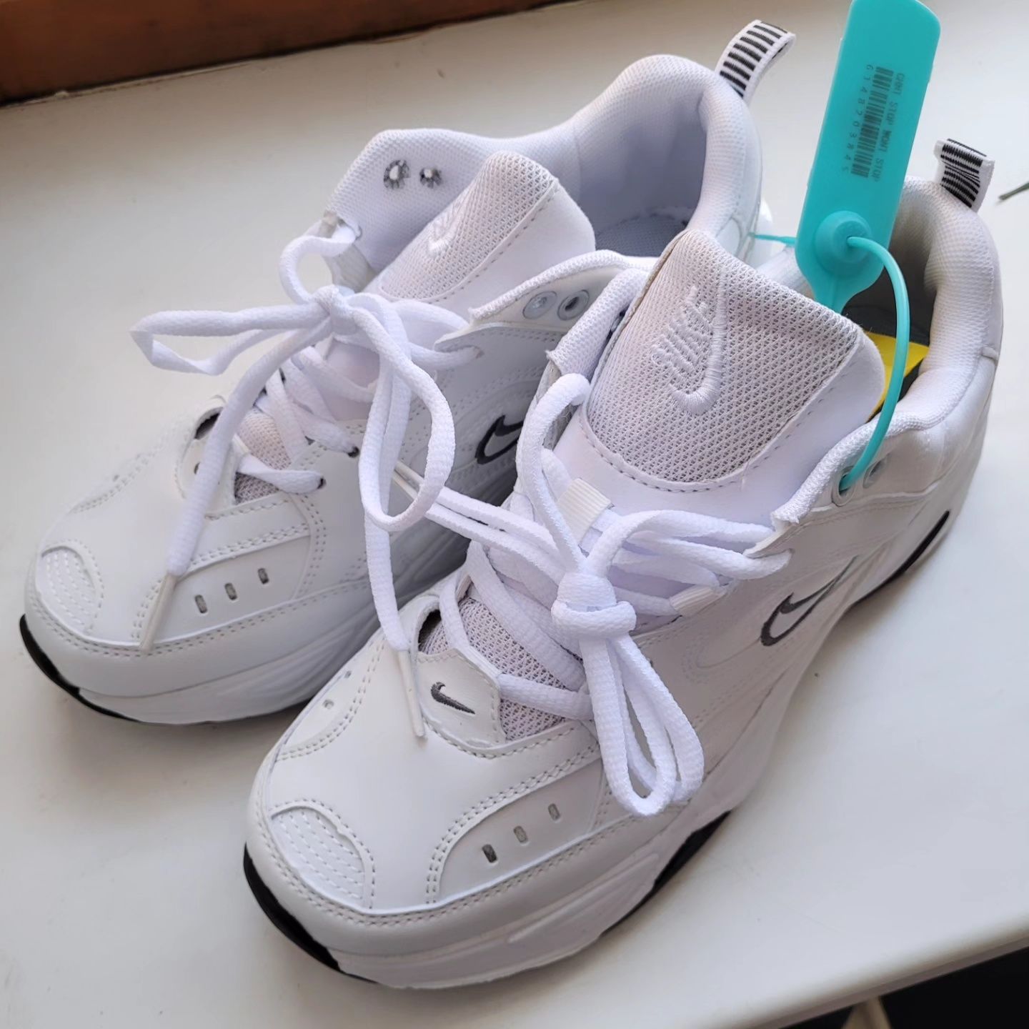 Кроссовки Nike m2k