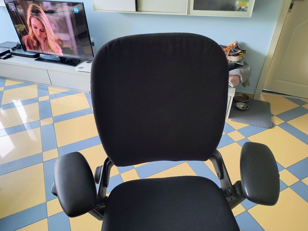 Steelcase Leap V1 Chair, Fully Loaded Black (ергономичен офис стол)