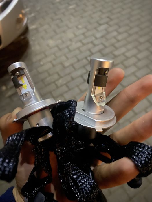 3-х контактные Лэд лампочки