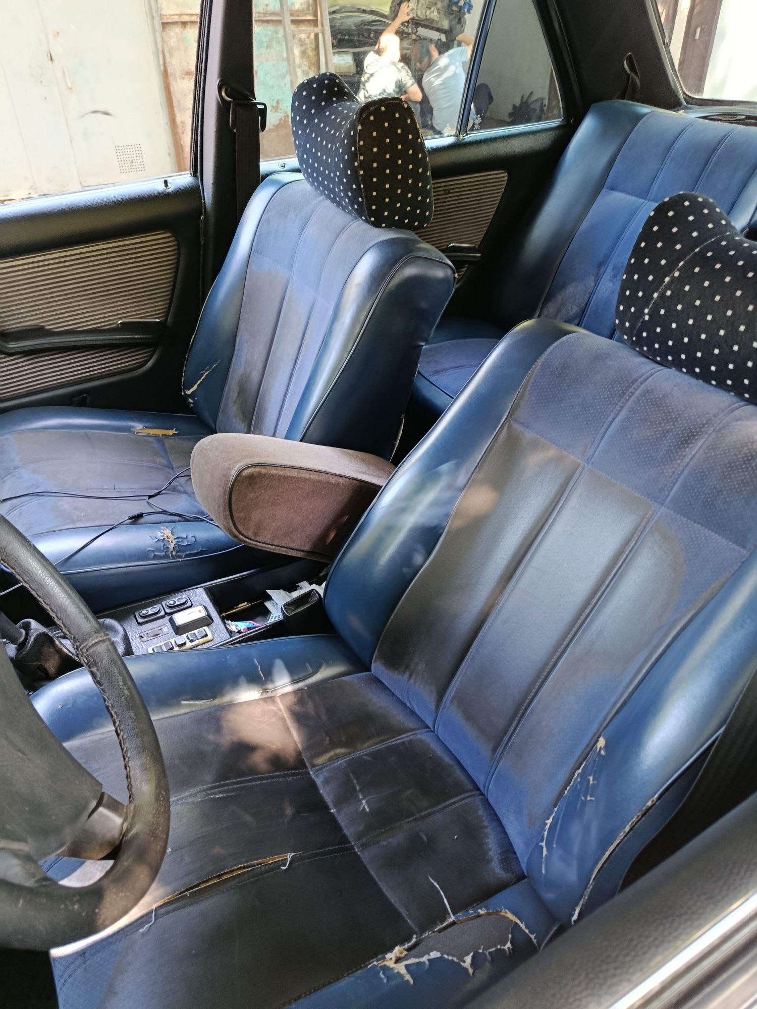 Mercedes benz w123