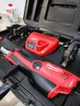 Presa de sertizare milwakee M12 HPT