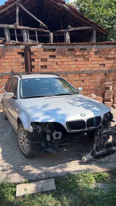 Продавам bmw e46 на части