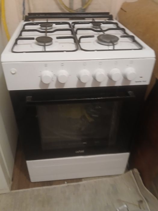 Газ плита  гретта