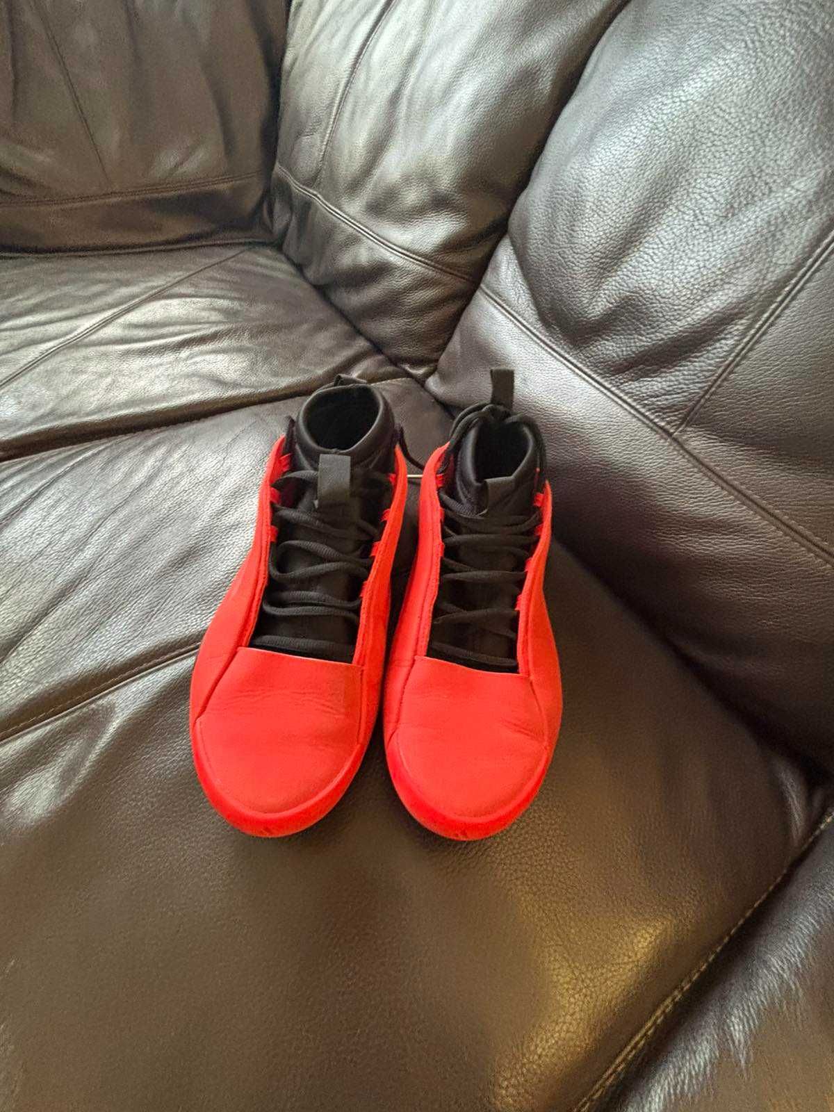Маратонки Adidas Harden Volume 8