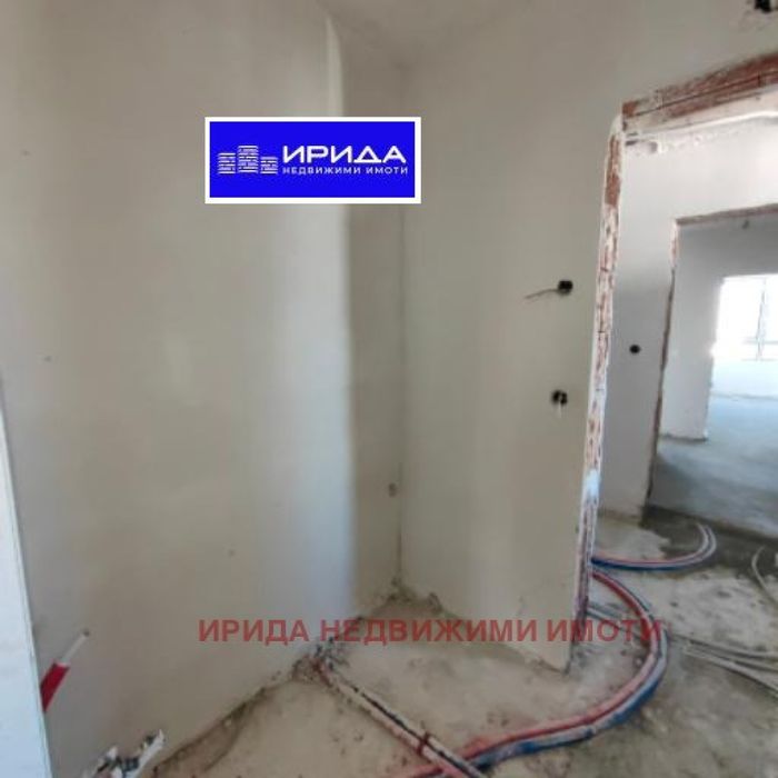 Продава се Тристаен апартамент в София, Малинова долина - 163 кв.м за 1439 €/кв.м - Снимка #2