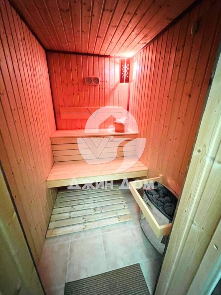 Продава се Многостаен апартамент в к.к. Слънчев бряг - 250 кв.м за 1080 €/кв.м - Снимка #11