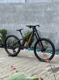 Bicicleta Downhill Norco Aurum