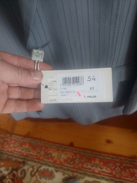 Vand costum Pal Zileri