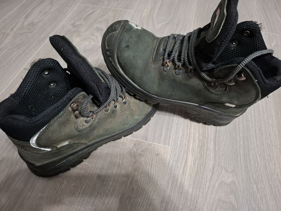 Bocanci pentru lucru sixton