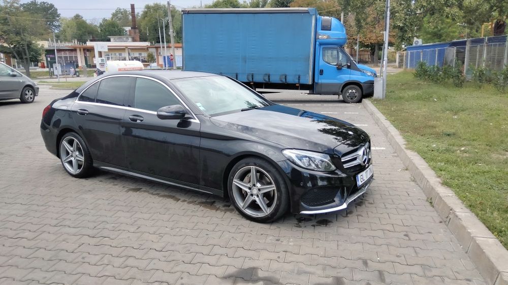 Vând Mercedes AMG,C 220!!!