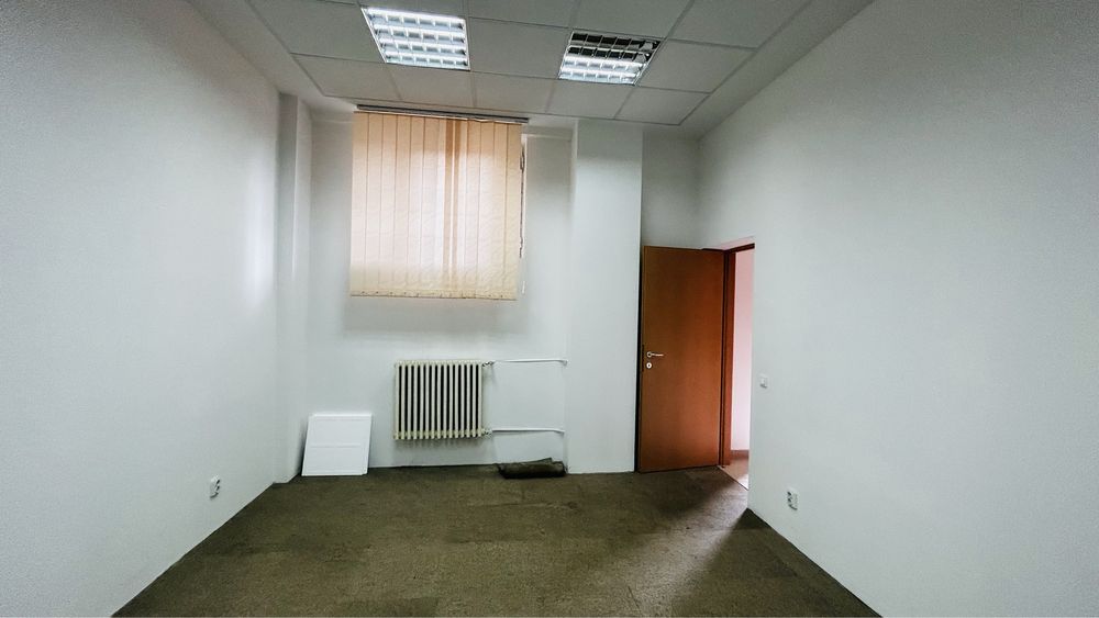 Garsoniera/spatiu comercial ultracentral