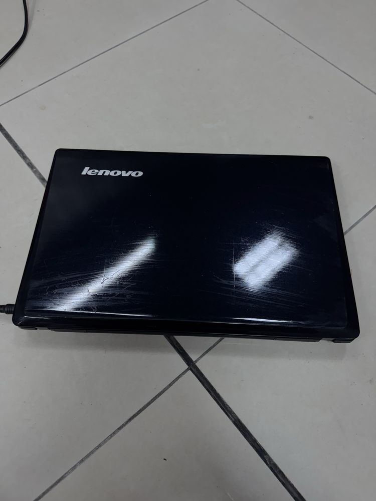 Лаптоп Lenovo G560
