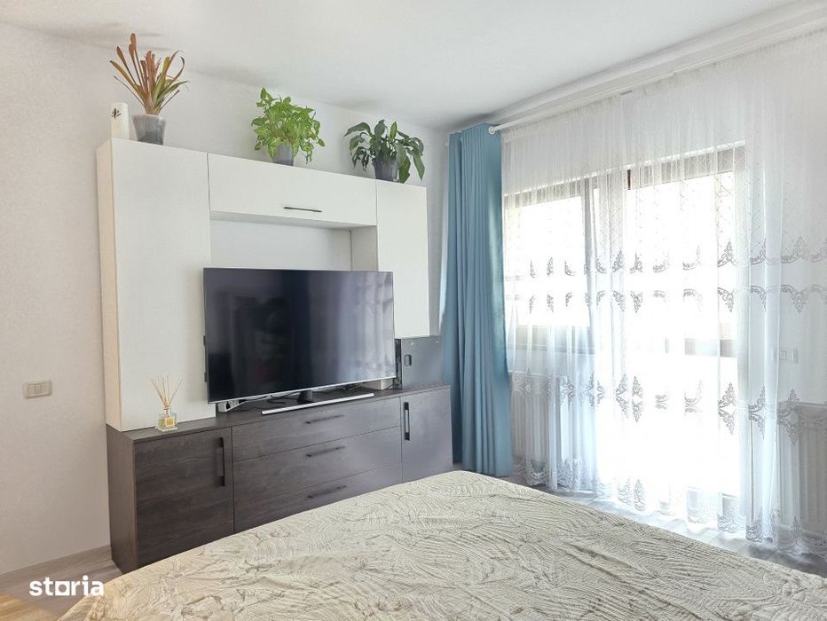 Garsoniera moderna cu gradina, Str. Universului, Sanpetru Residence