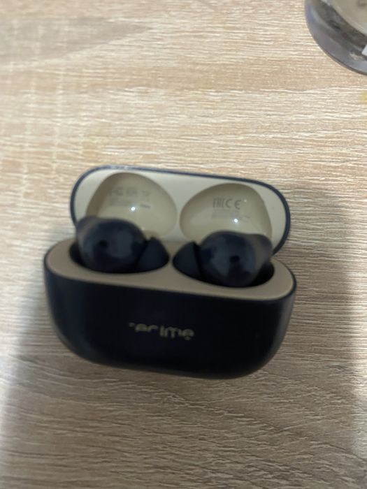 Realme buds T300 black