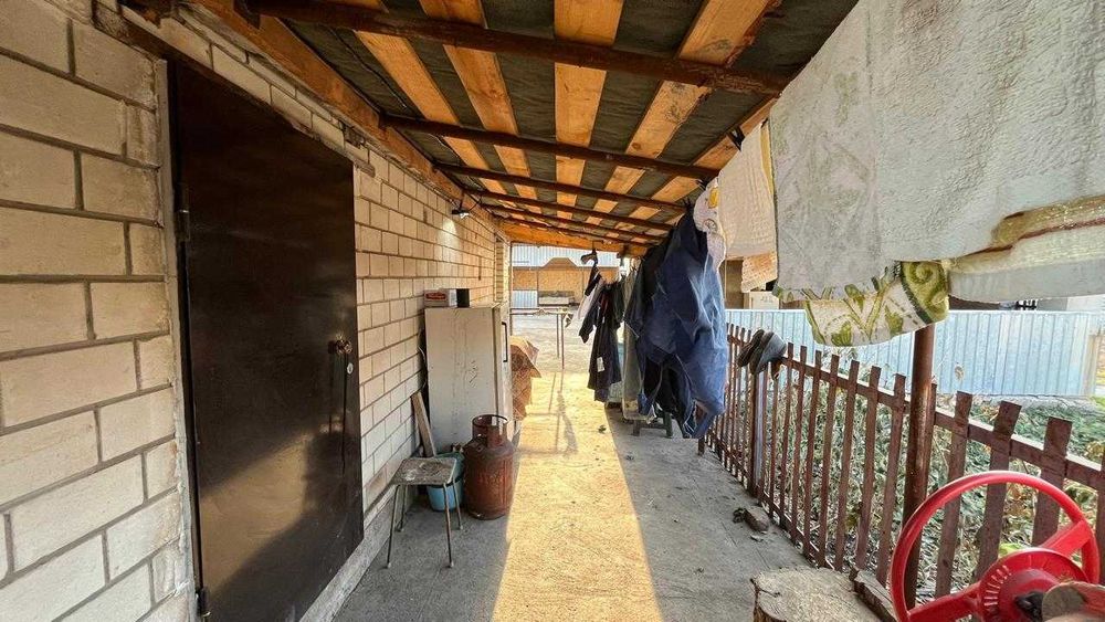 Продается 5-ти комнатный дом в Топаре ул.Поповича