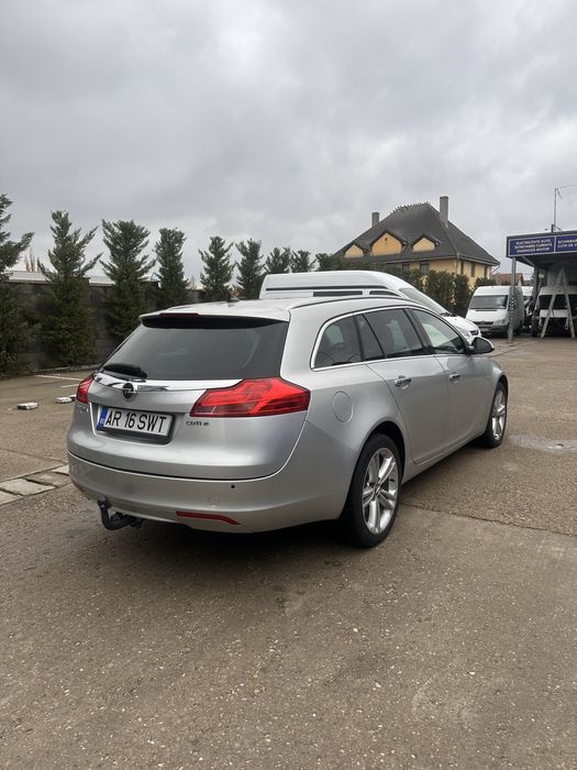 Opel Insignia Tourer 2010 4x4