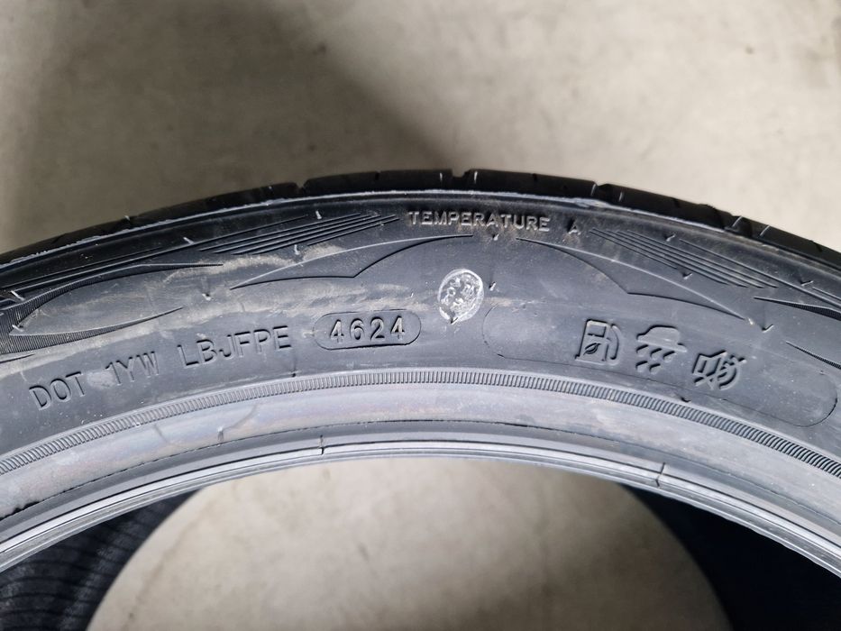 Anvelope noi vara BMW X5 X6 Kustone 275/40/20 cu 315/35/20 dot 2024