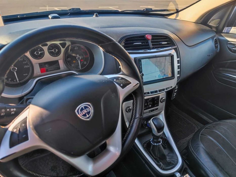 Lancia Delta III 1.9 Multijet Twin Turbo