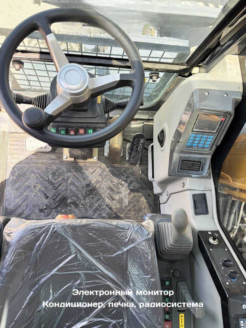 Колёсный экскаватор 
ACCORD HT85W-Z