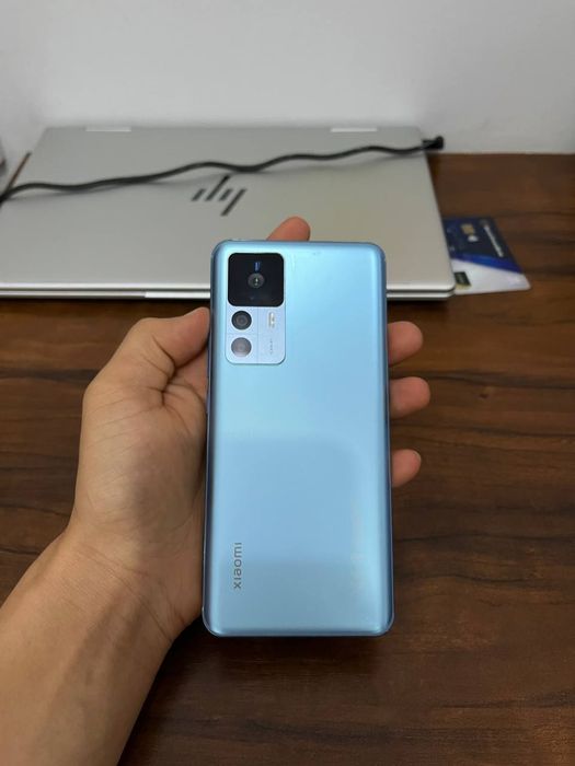 Xiaomi Mi 12 T holati ideal