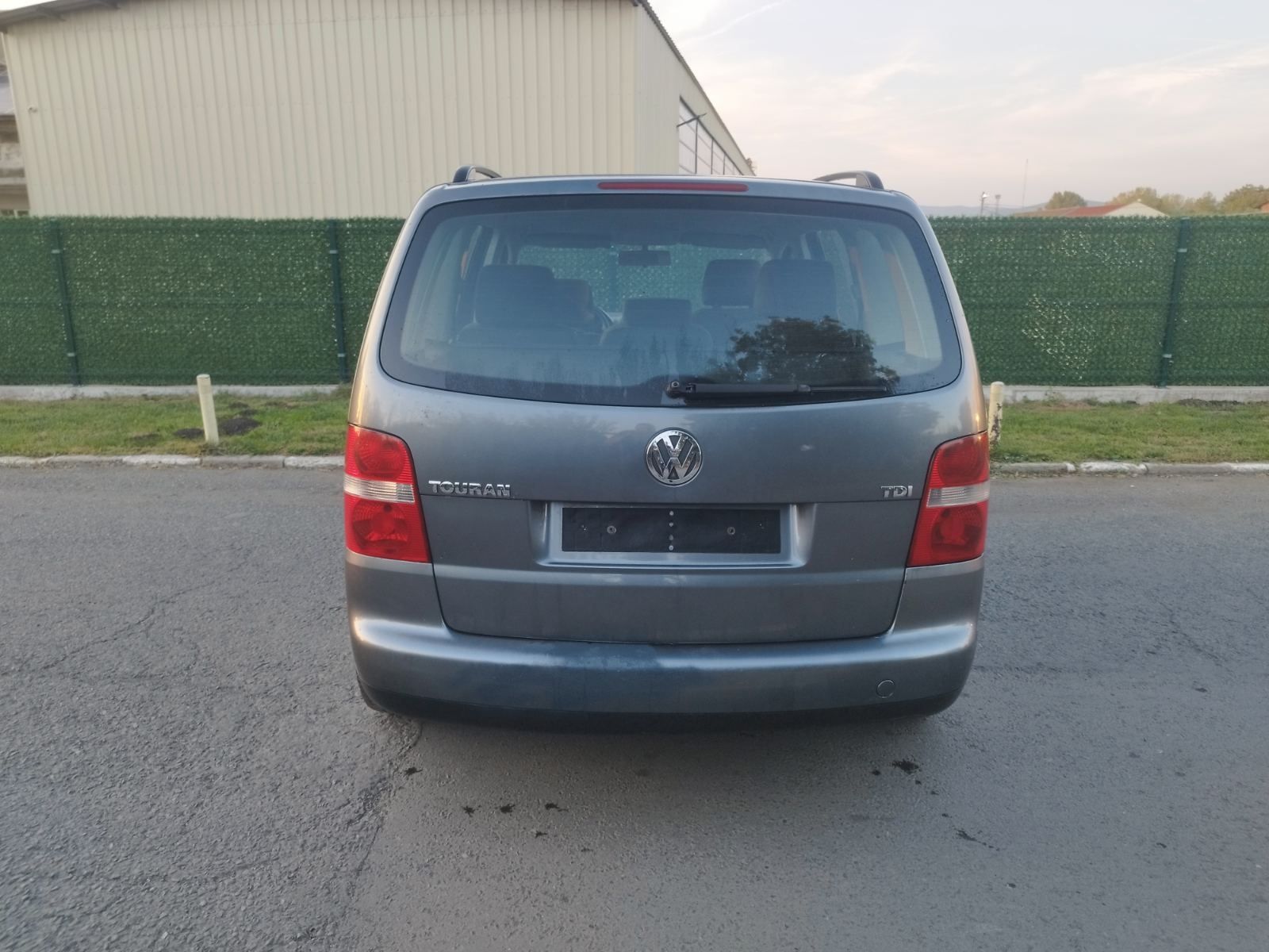 WV Touran 1.9tdi 101 к.с.