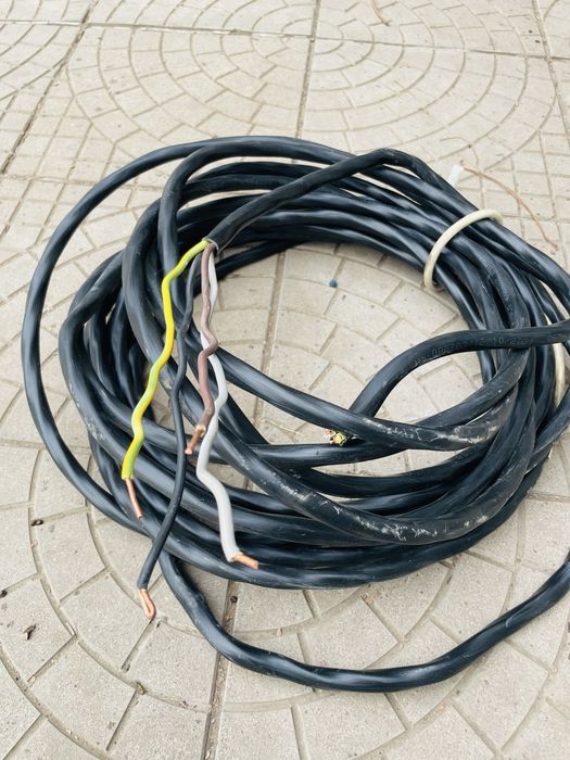 Кабель 4х жильный ВВГ 4х6. Остаток 13м.