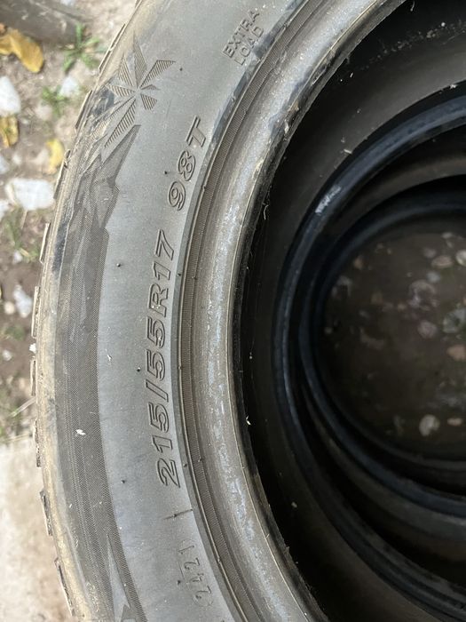 Шины 215/55/17 зимный