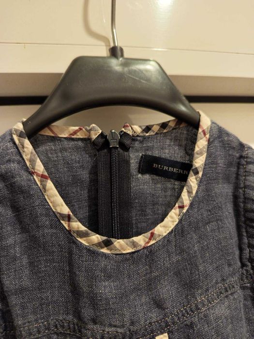 Оригинална детска рокля Burberry - размер 92