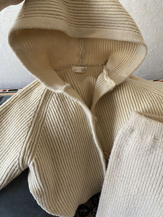 Продам костюм на девочку