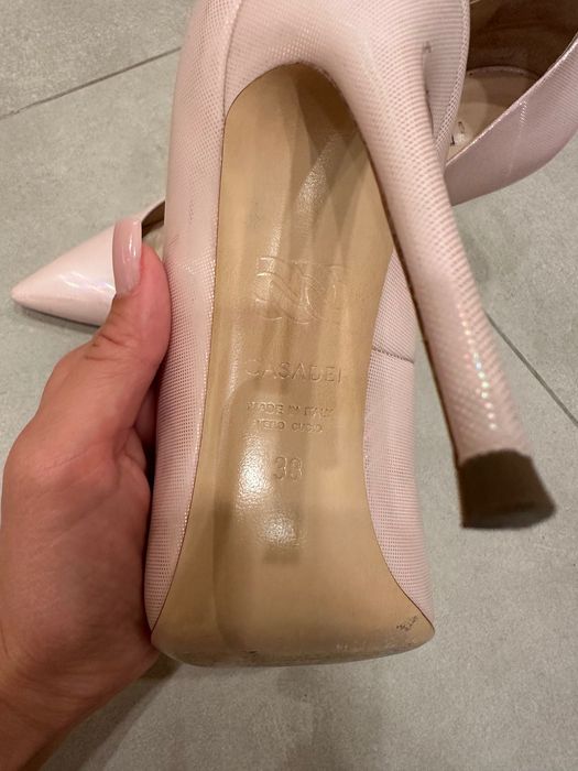 Casadei обувки на висок ток