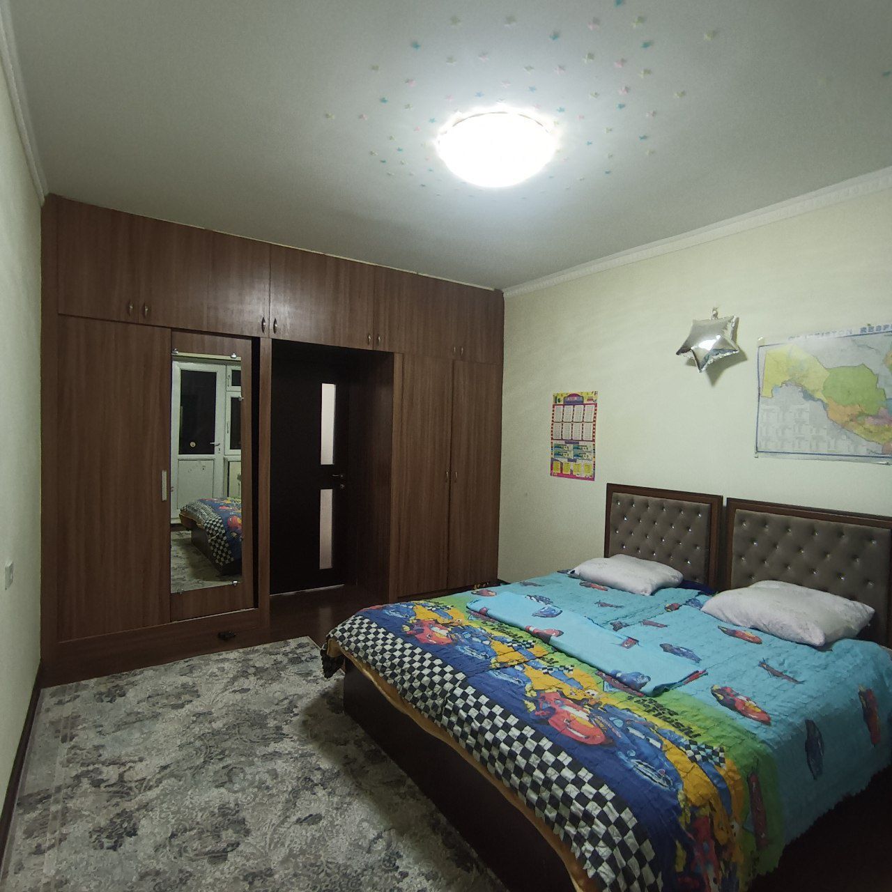 Срочно продаётся 3-х комнатная квартира в Сергели Спутник 16а