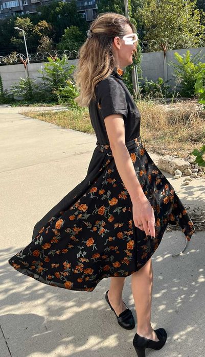 Rochita unicat Amaryllis creatoare Cristina Cernei