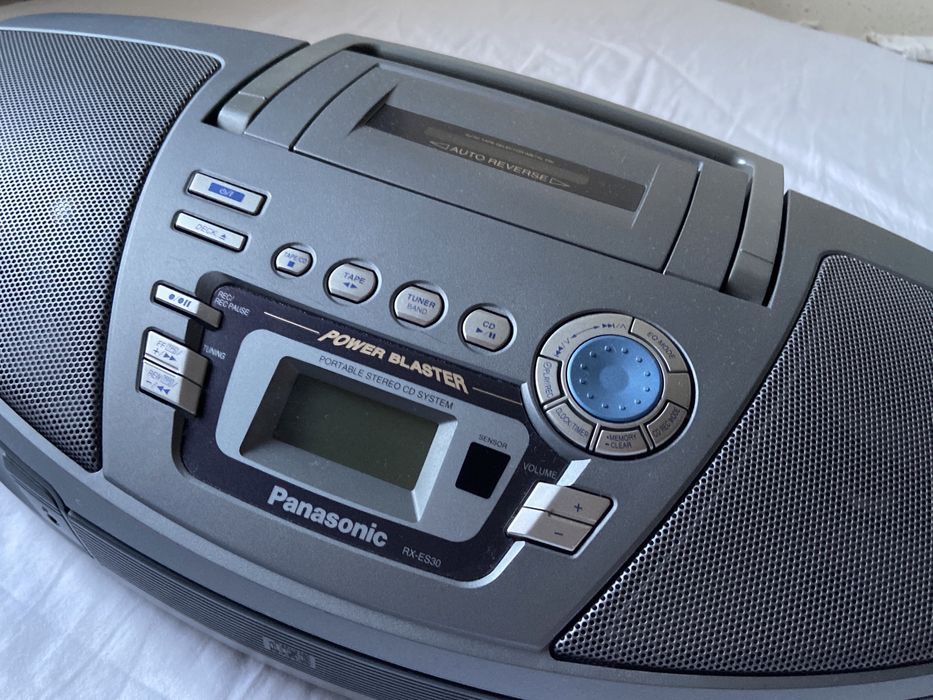 Radio-CD cu caseta Panasonic RX-ES30, stare exceptionala.