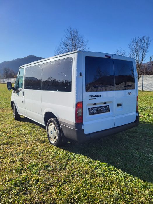 Ford Transit 8+1