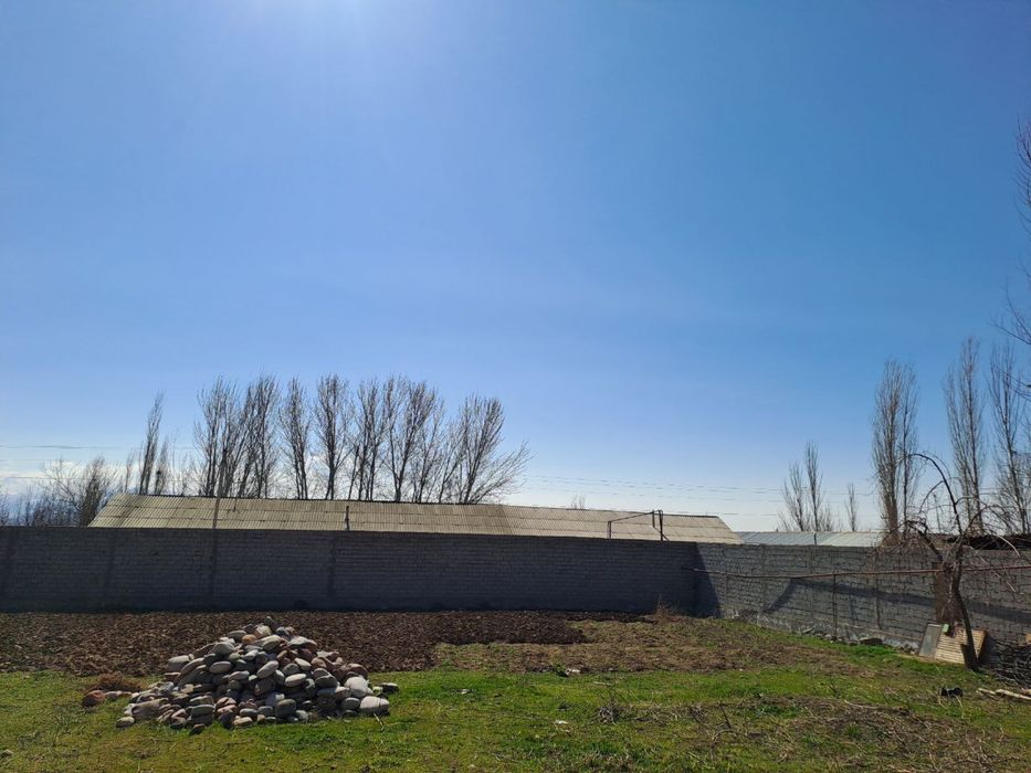 Hovli uy joy Sotiladi Oqtosh