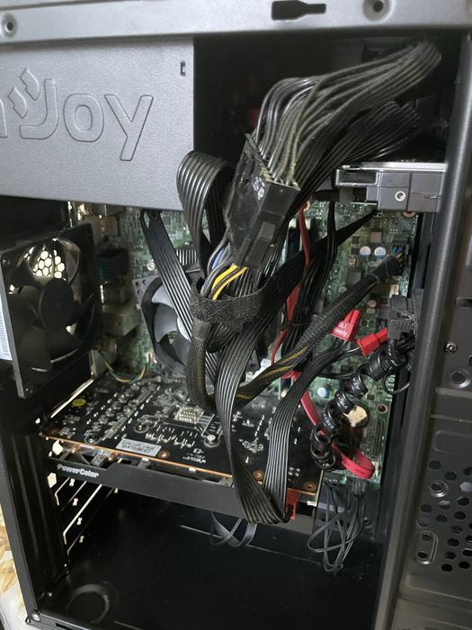pc gaming i7 6700 rx 6600
