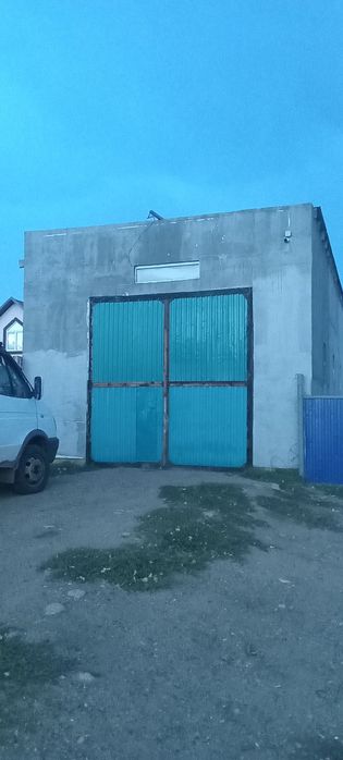 Сдам гараж под СТО