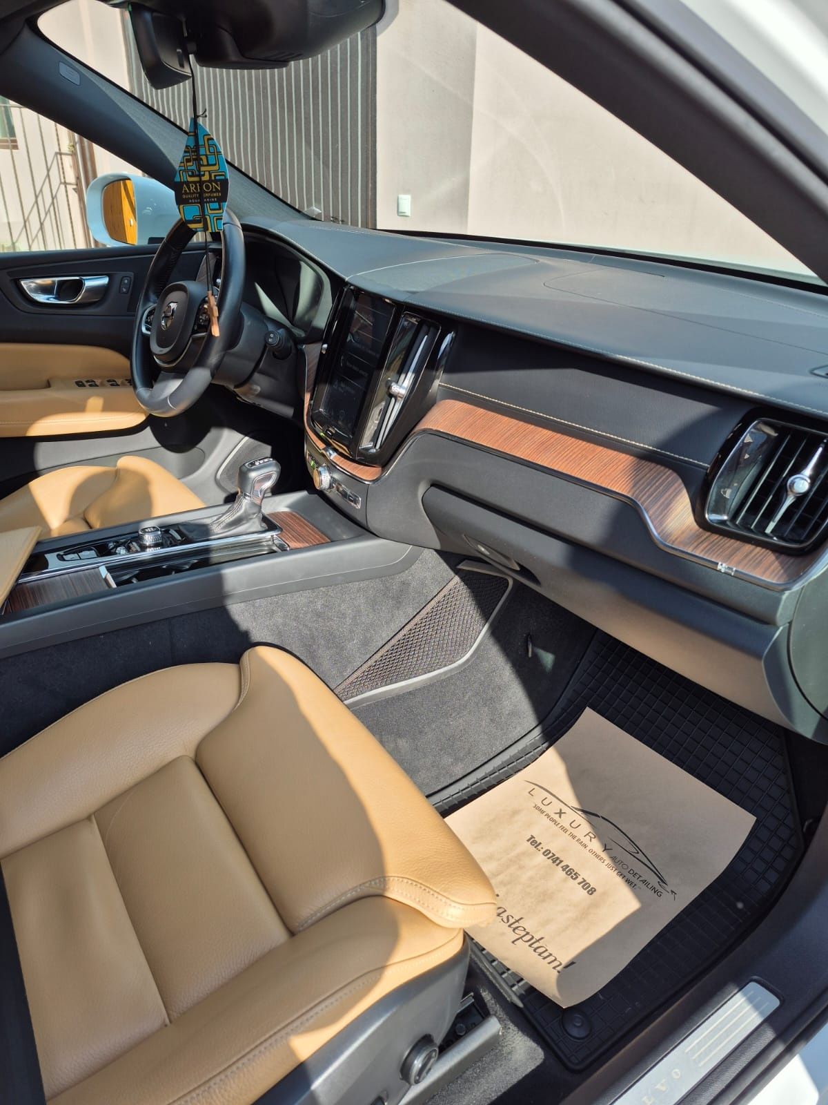 Volvo xc 60 inscription