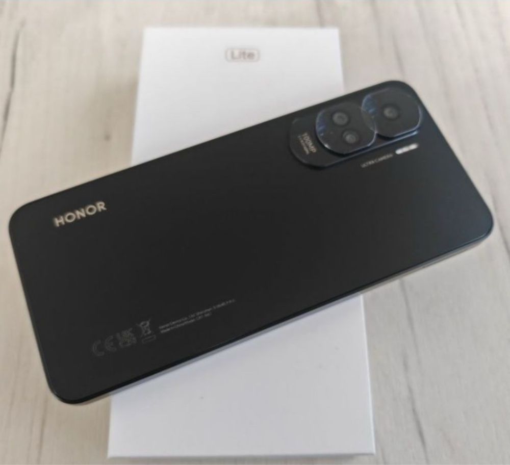 Honor 90 lite Чисто нов