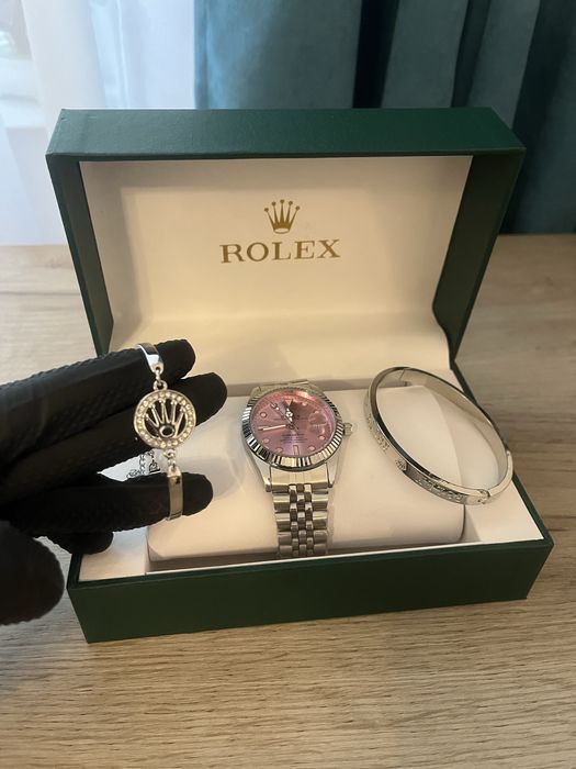 Ceas de mana rolex violet