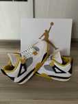 Air Jordan 4 Retro “Sulfur” marimea 42.5