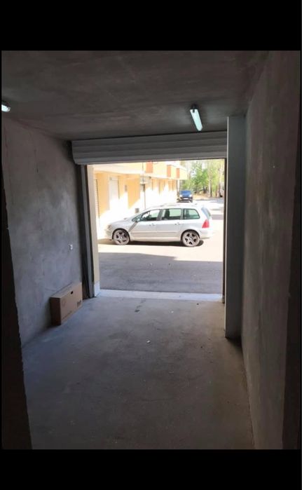 Дава се под наем Гараж / Паркомясто в София, Дружба 2 - 30 кв.м за 183.6 € - Снимка #2
