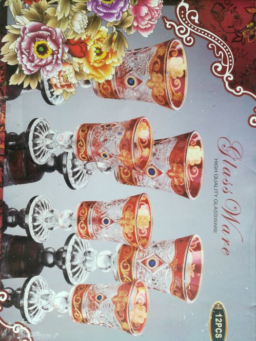 Стаканы в наборе 12 штук