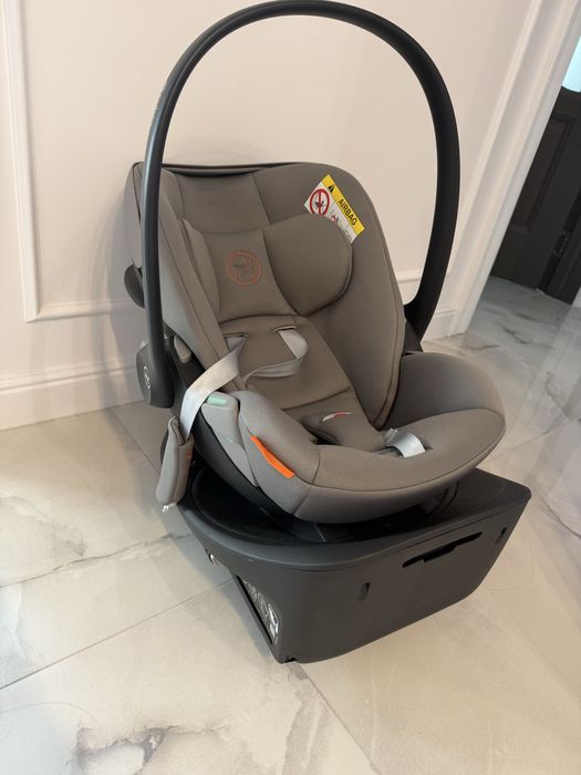 Scoica + baza isofix Cybex Cloud G