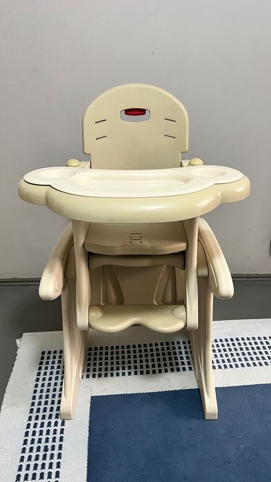 Детский стул для кормления + парта (2 в 1)