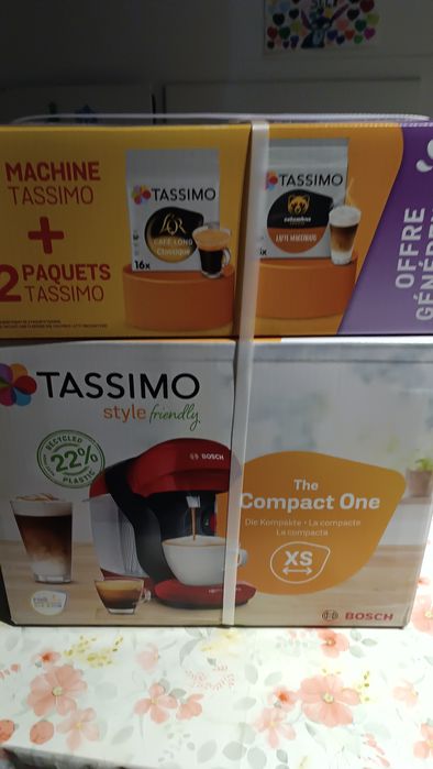 Кафе машина Tassimo нова