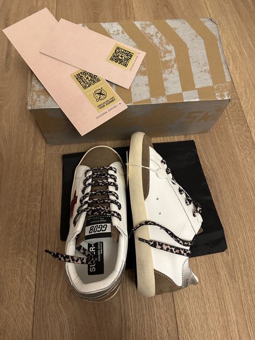 Adidasi golden goose noi marimea 38