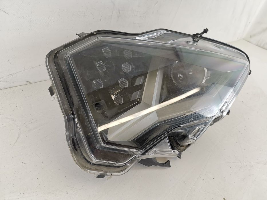 Авариран преден ляв праг Ламборджини / Lamborghini Aventador Оригинале