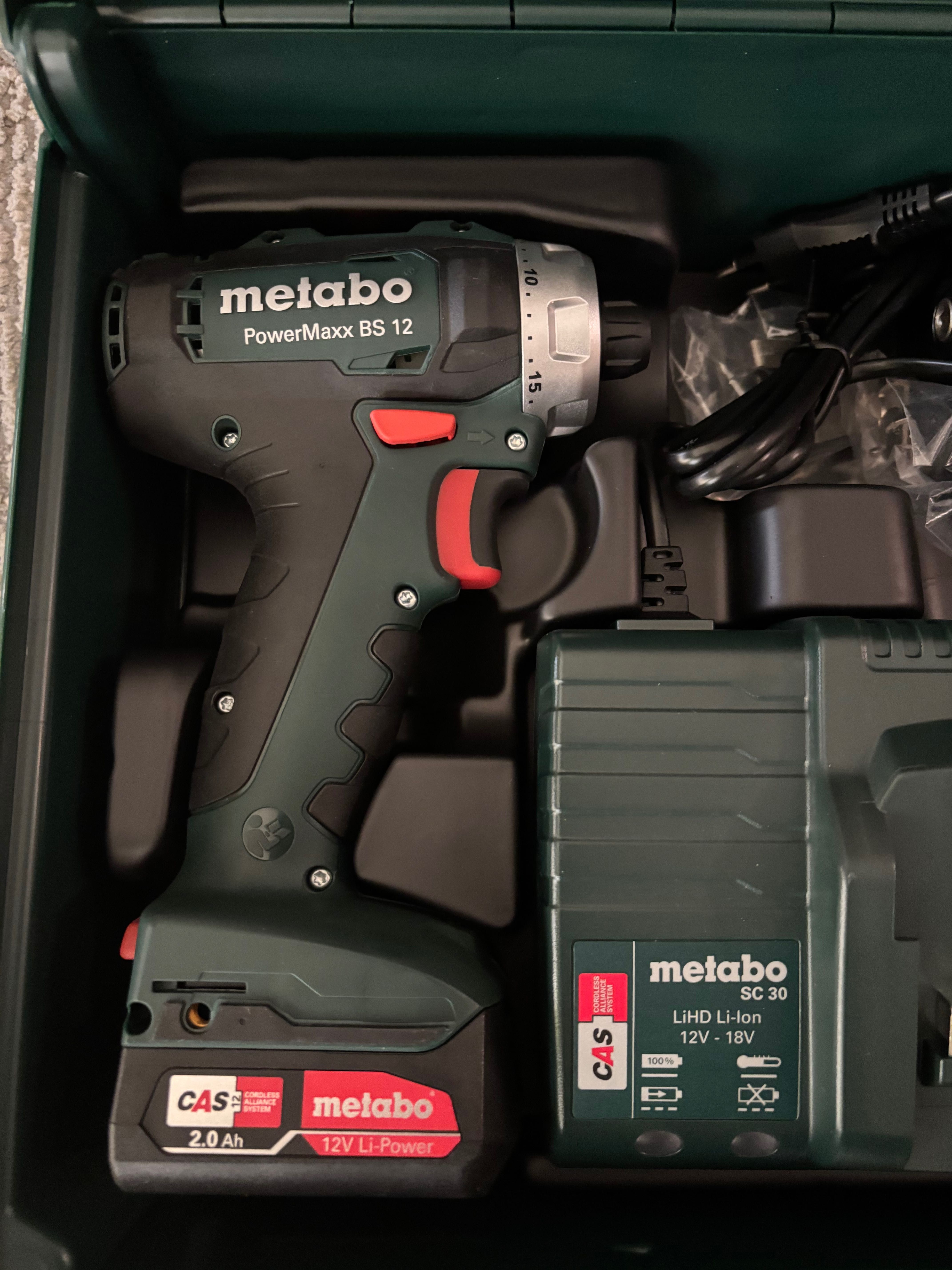 Акумулаторни винтоверт и гайковерт Metabo Combo Set 2.7.1 комплект.