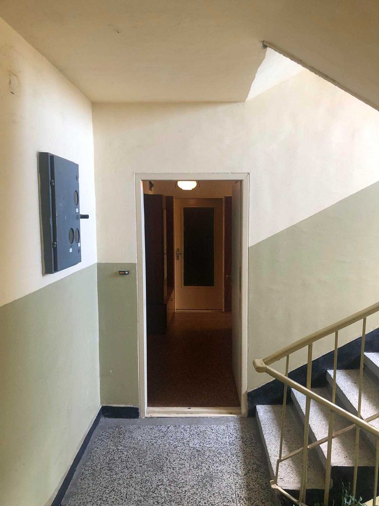 Продава се Тристаен апартамент в Харманли - 82 кв.м за 609 €/кв.м - Снимка #1